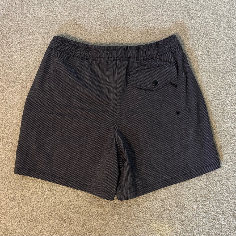 Athleta Marin 5” Board Short - Picture 2 of 7